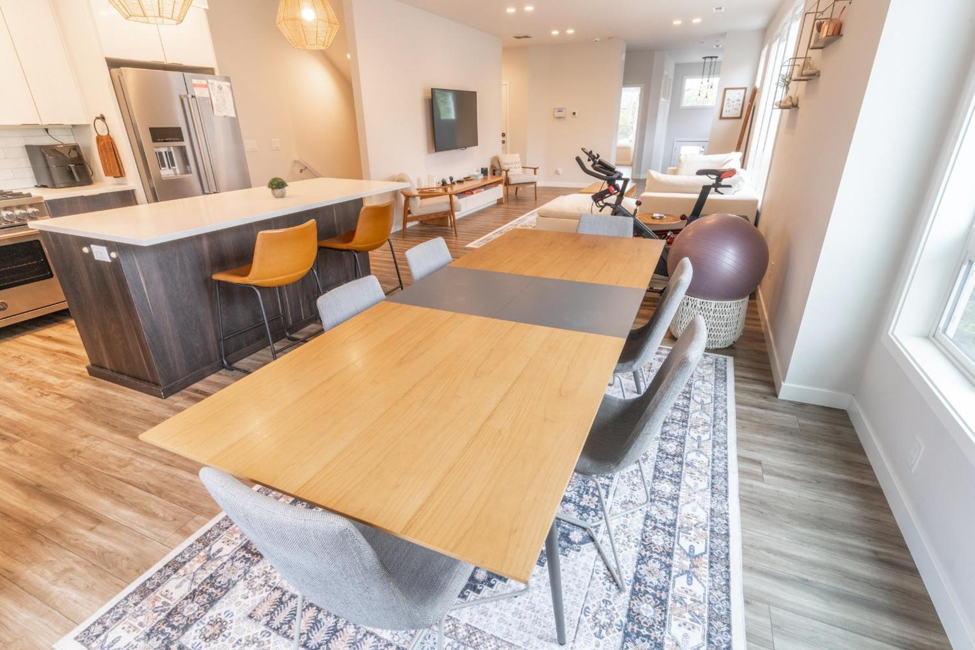 Comfy Family Home, Walkable Neighborhood + Patio! Πόρτλαντ Εξωτερικό φωτογραφία
