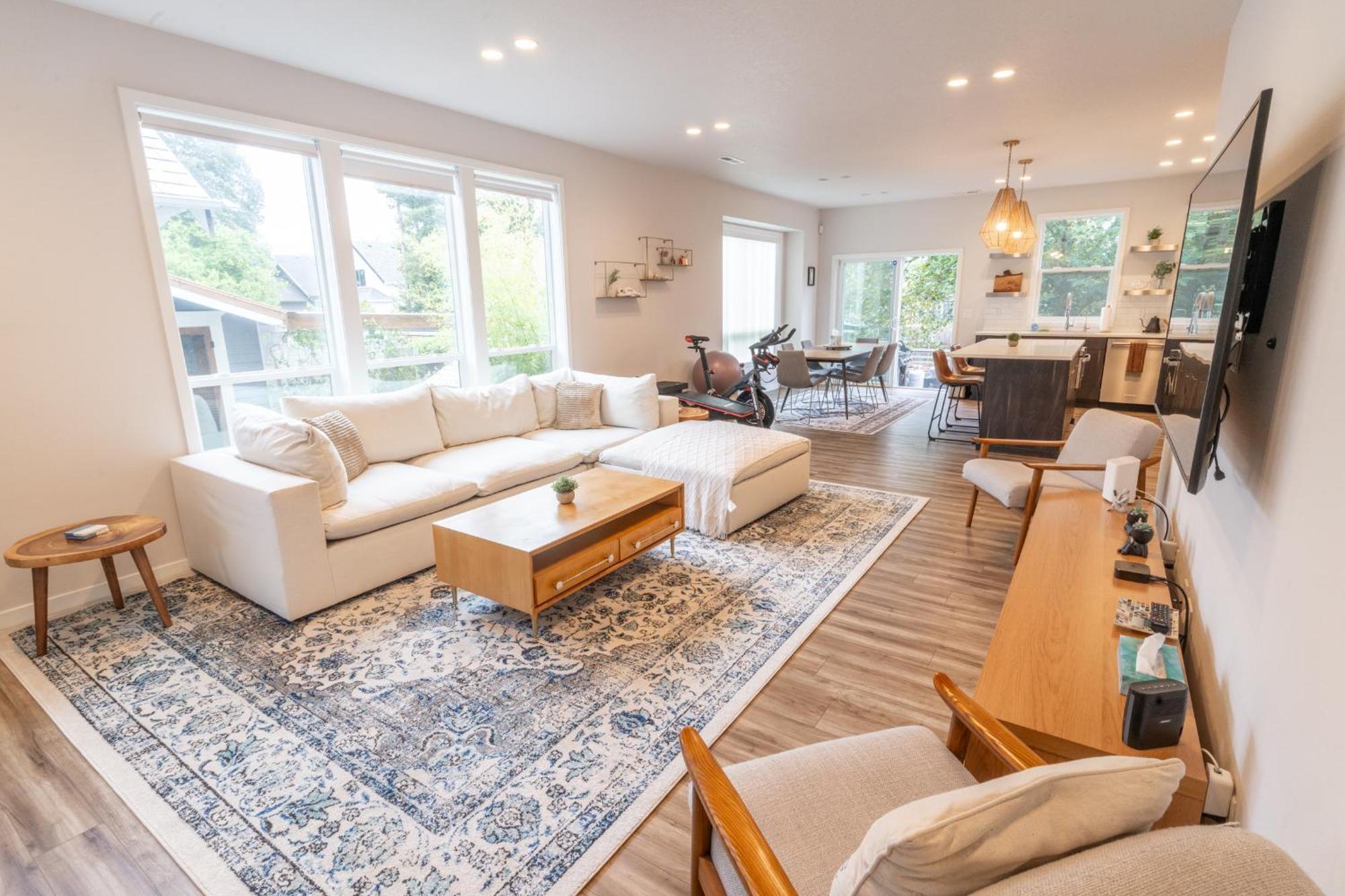 Comfy Family Home, Walkable Neighborhood + Patio! Πόρτλαντ Εξωτερικό φωτογραφία