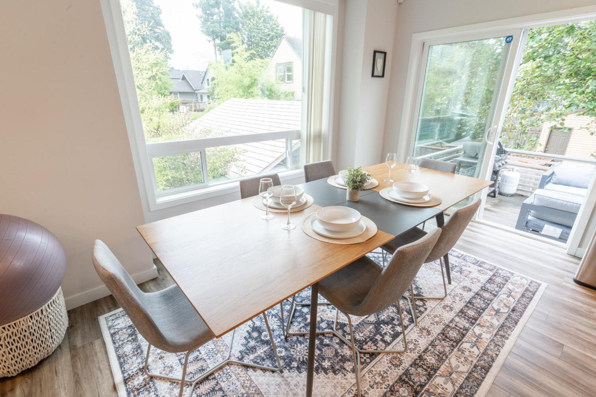 Comfy Family Home, Walkable Neighborhood + Patio! Πόρτλαντ Εξωτερικό φωτογραφία