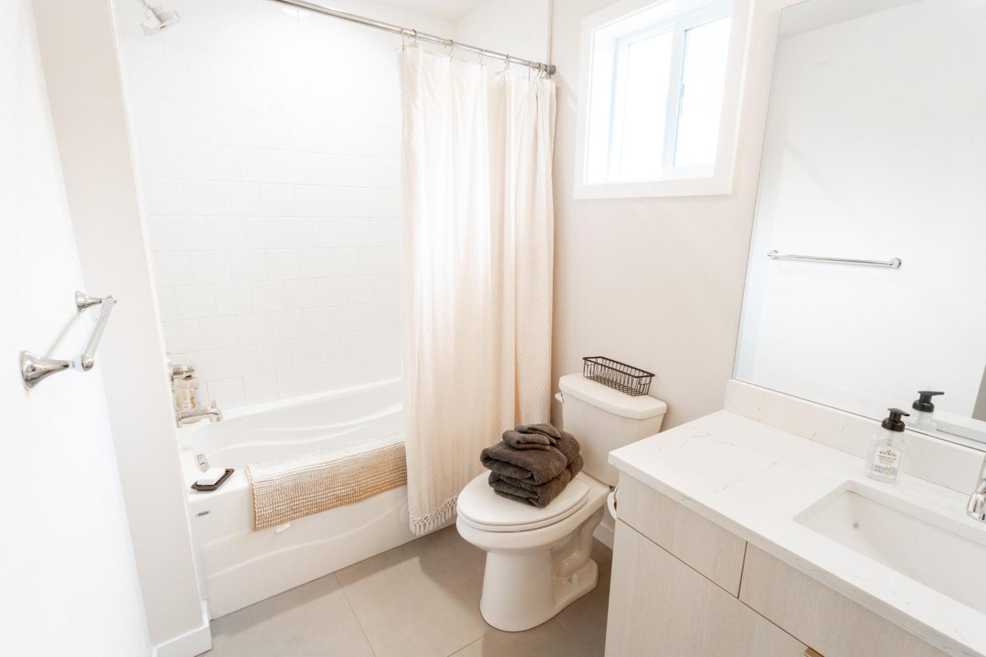 Comfy Family Home, Walkable Neighborhood + Patio! Πόρτλαντ Εξωτερικό φωτογραφία